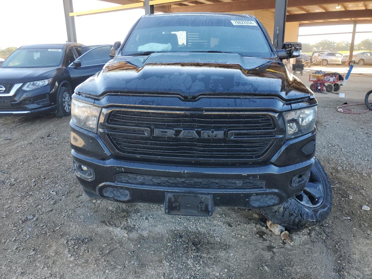 2019 RAM 1500 VIN 1C6SRFFT4KN687631 Copart auction photo, front end damage thumbnail 5