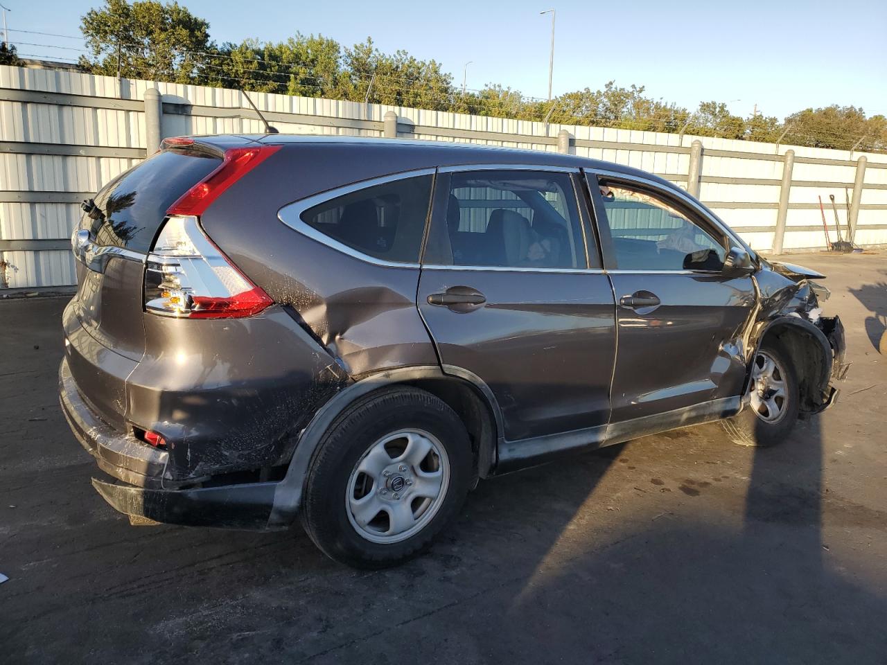 2016 Honda CR-V VIN 2HKRM3H31GH561249 Copart auction photo, all over damage thumbnail 3