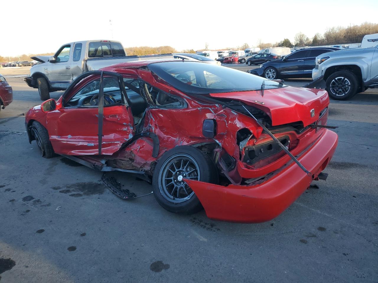 1997 Acura Integra VIN JH4DC2383VS000901 Copart auction photo, all over damage thumbnail 2