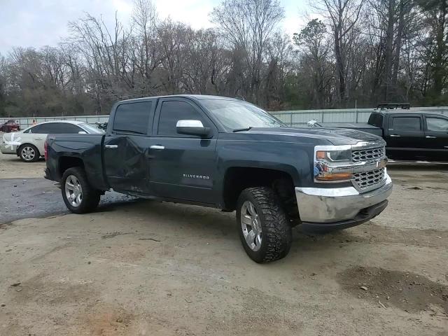 2017 Chevrolet Silverado VIN 3GCUKRECXHG449583 Copart auction photo, side / minor dent/scratches damage thumbnail 13