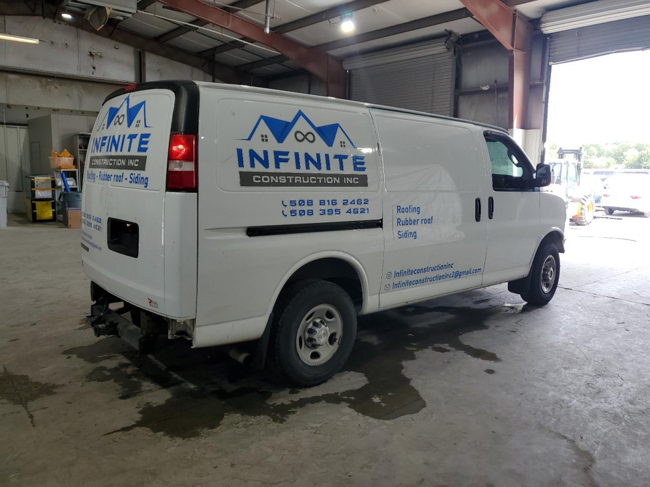 2017 Chevrolet Express VIN 1GCWGAFG6H1136767 Copart auction photo, all over damage thumbnail 3