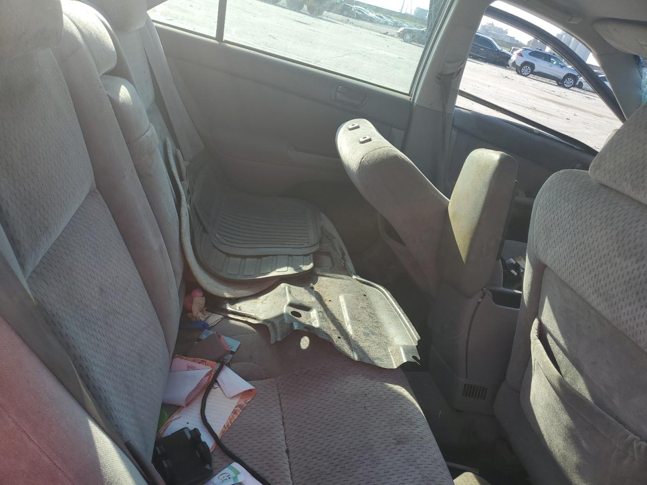 2004 Toyota Camry VIN 4T1BE32K94U835566 Copart auction photo, all over damage thumbnail 10