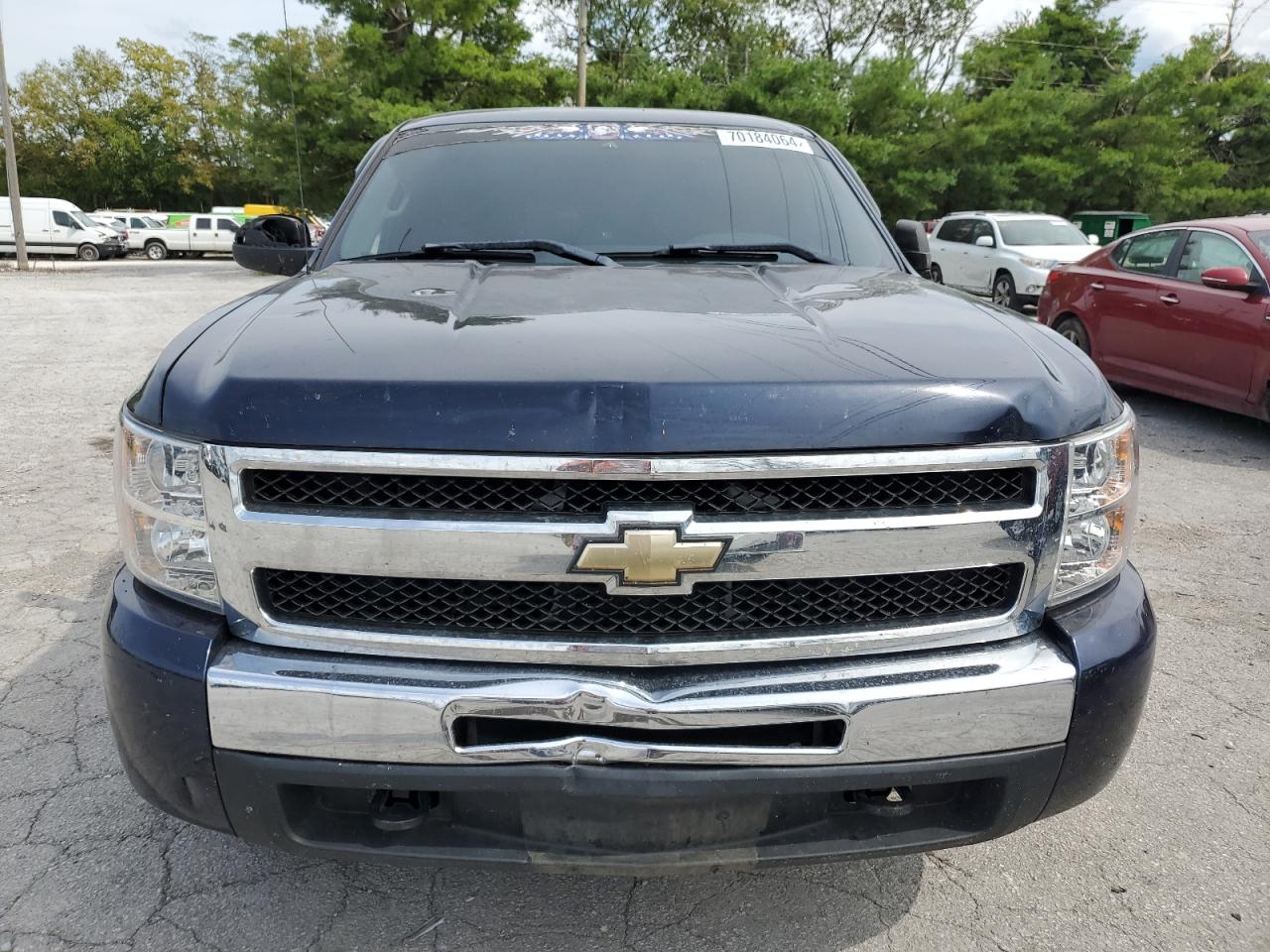 2010 Chevrolet Silverado VIN 1GCPKPEA8AZ192221 Copart auction photo, front end / side damage thumbnail 5