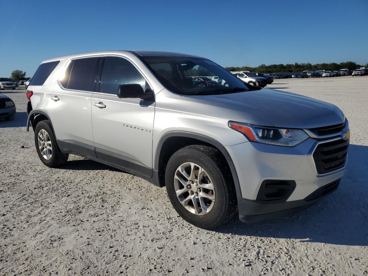 2019 Chevrolet Traverse VIN 1GNERFKW4KJ268361 Copart auction photo, rear end damage thumbnail 4