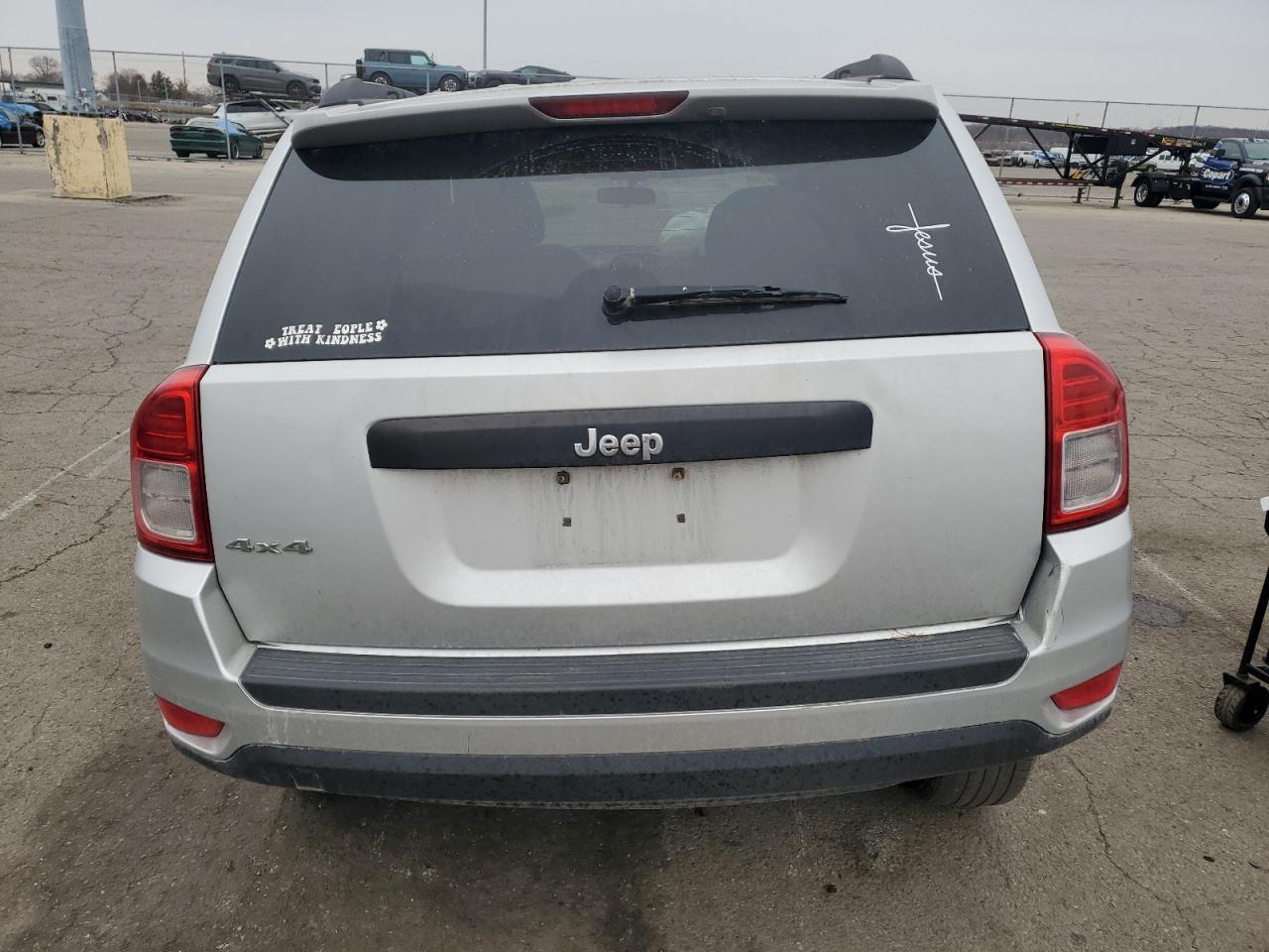 2012 Jeep Compass VIN 1C4NJDBB8CD522929 Copart auction photo, front end / side damage thumbnail 6