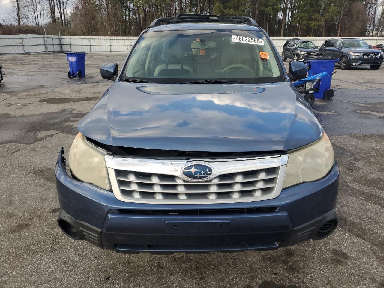 2013 Subaru Forester VIN JF2SHADC2DH435400 Copart auction photo, front end damage thumbnail 5