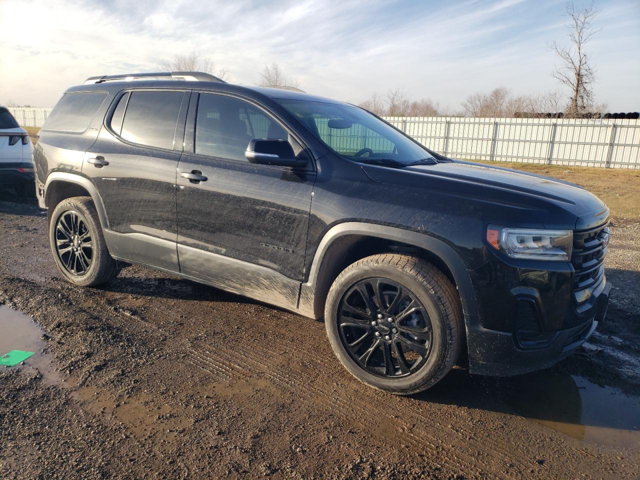 2022 GMC Acadia VIN 1GKKNKL41NZ168628 Copart auction photo, rear end / undercarriage damage thumbnail 4