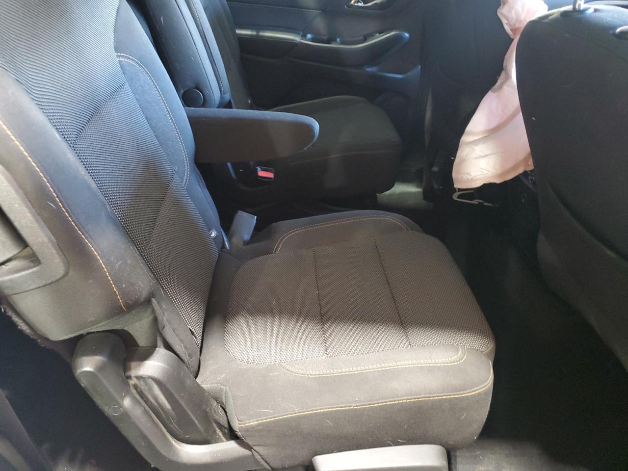 2018 Chevrolet Traverse VIN 1GNEVGKW2JJ202133 Copart auction photo, front end / side damage thumbnail 11