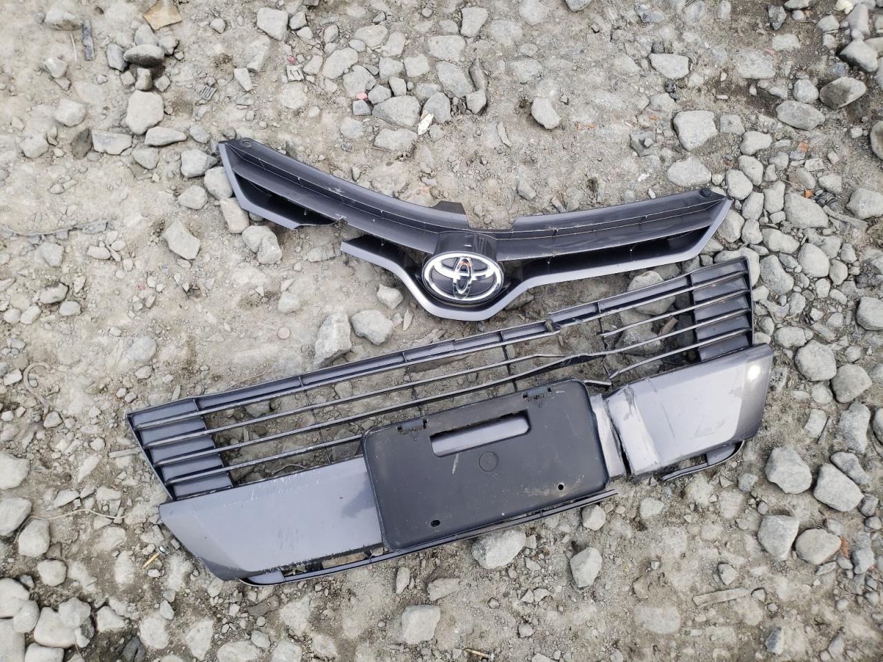 2015 Toyota Corolla VIN 2T1BURHE2FC382046 Copart auction photo, front end / side damage thumbnail 14