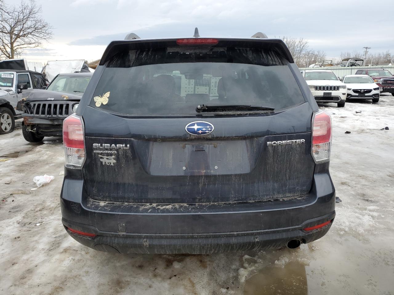 2018 Subaru Forester VIN JF2SJARC4JH597831 Copart auction photo, front end / minor dent/scratches damage thumbnail 6
