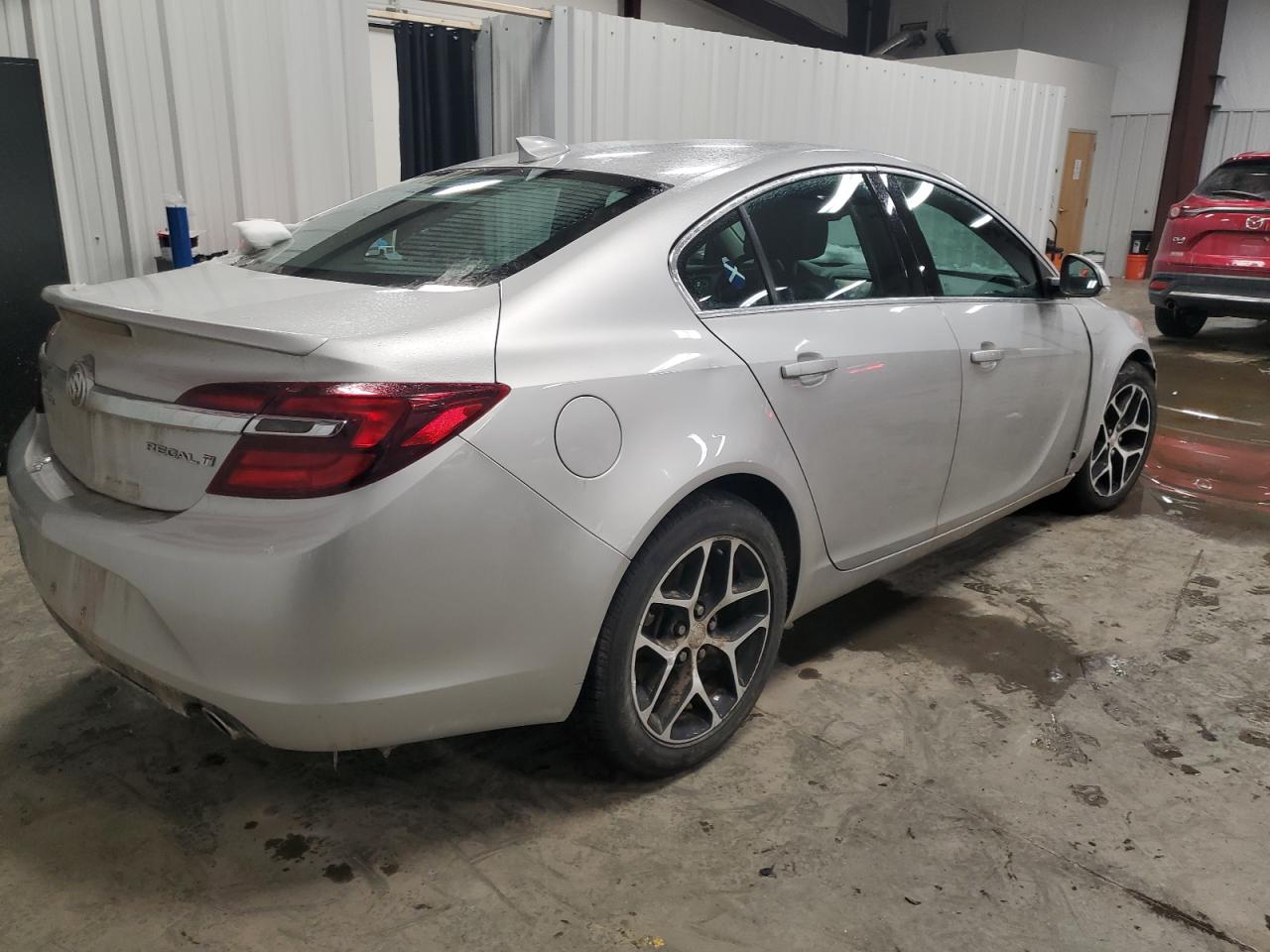 2017 Buick Regal VIN 2G4GL5EX8H9107979 Copart auction photo, undercarriage damage thumbnail 3