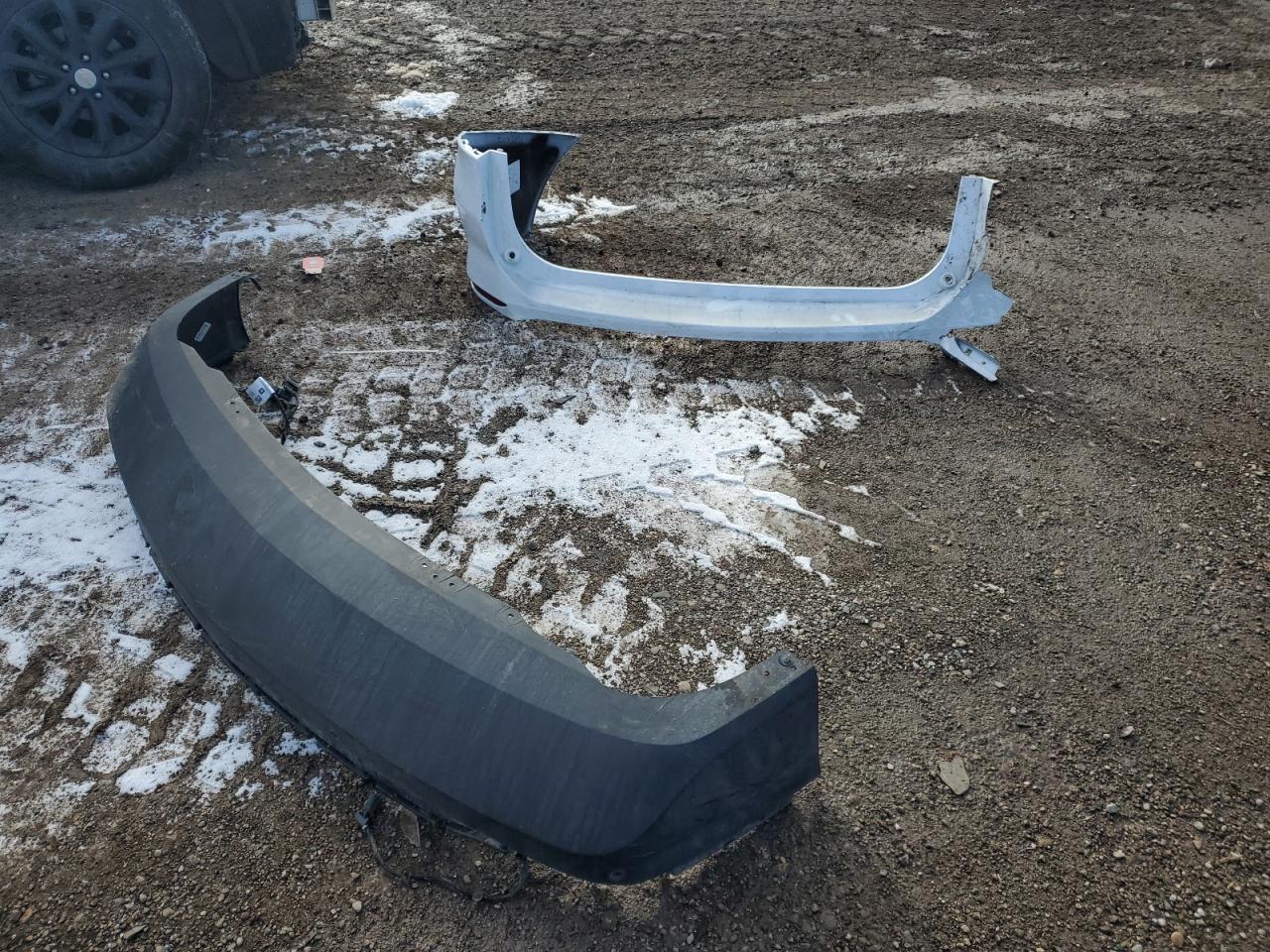 2020 Chevrolet Equinox VIN 3GNAXJEVXLS612317 Copart auction photo, all over damage thumbnail 15