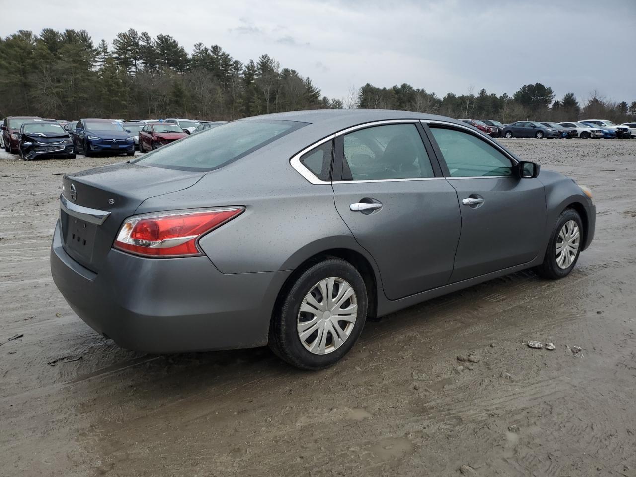 2015 Nissan Altima VIN 1N4AL3AP9FC255767 Copart auction photo, front end / minor dent/scratches damage thumbnail 3