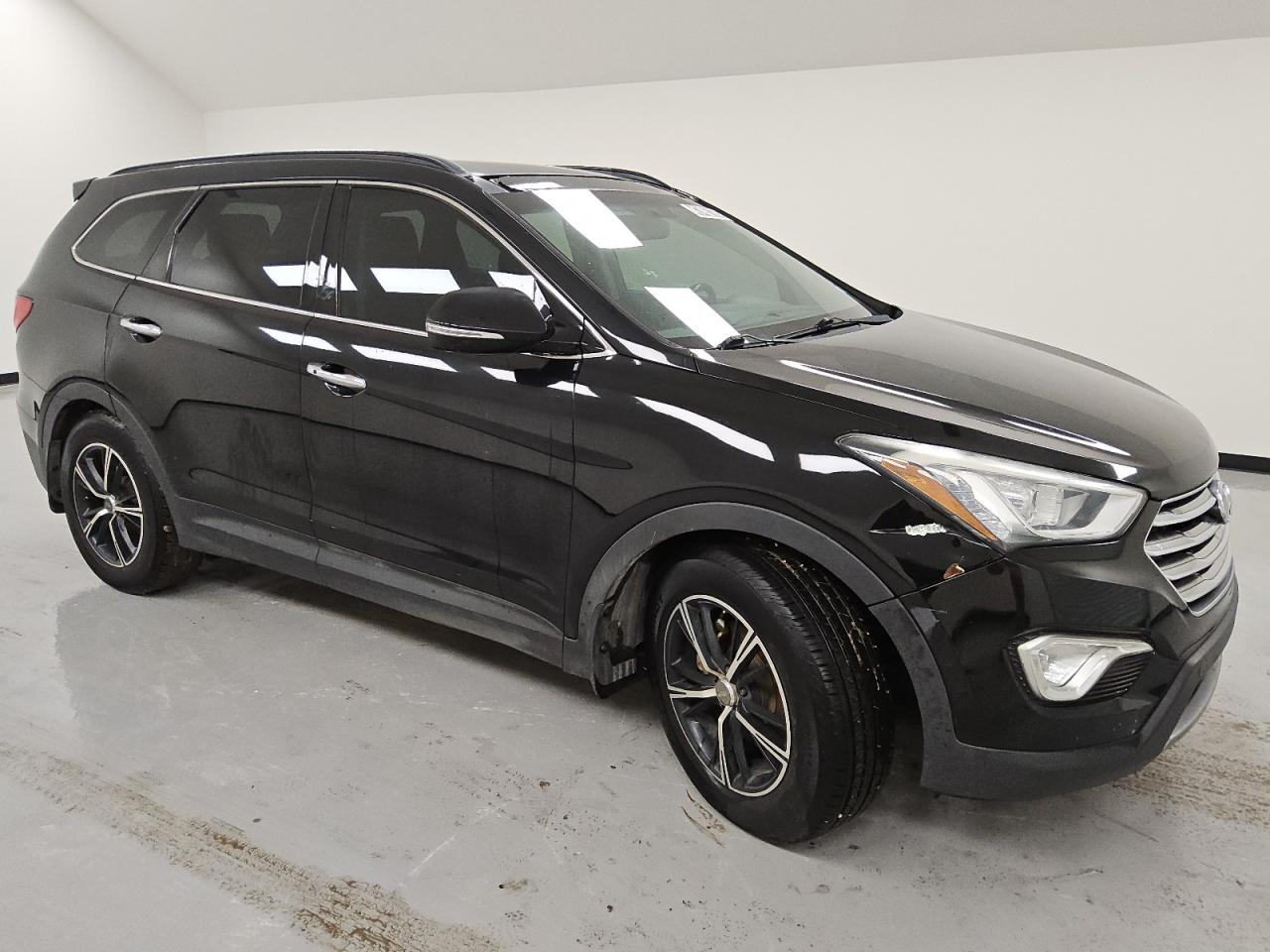 2014 Hyundai Santa Fe VIN KM8SRDHF1EU045717 Copart auction photo, mechanical / minor dent/scratches damage thumbnail 4