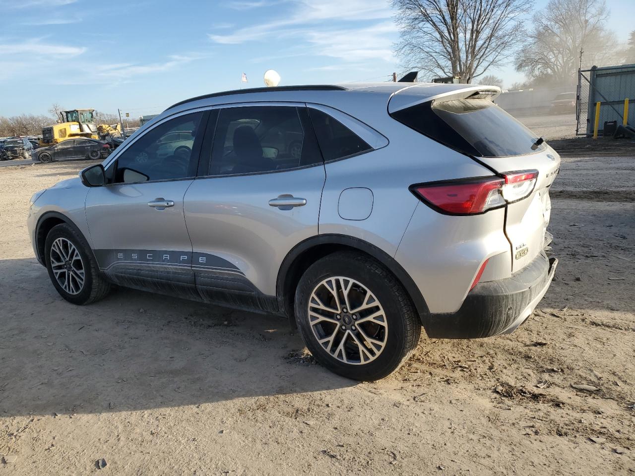 2020 Ford Escape VIN 1FMCU0H67LUB03905 Copart auction photo, rear end damage thumbnail 2