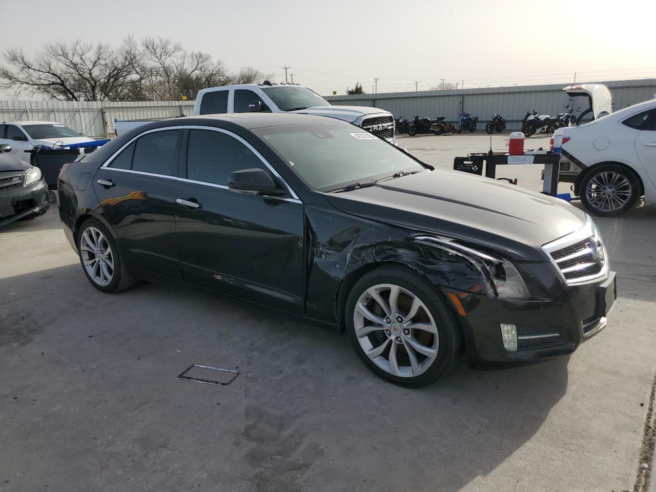 2013 Cadillac ATS VIN 1G6AC5SX0D0168118 Copart auction photo, front end / minor dent/scratches damage thumbnail 4