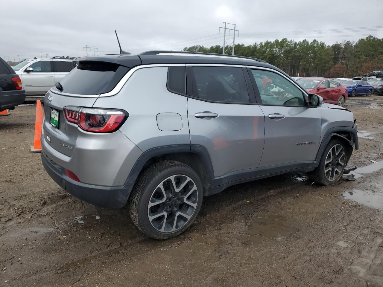 2017 Jeep Compass VIN 3C4NJDCB8HT666058 Copart auction photo, front end damage thumbnail 3