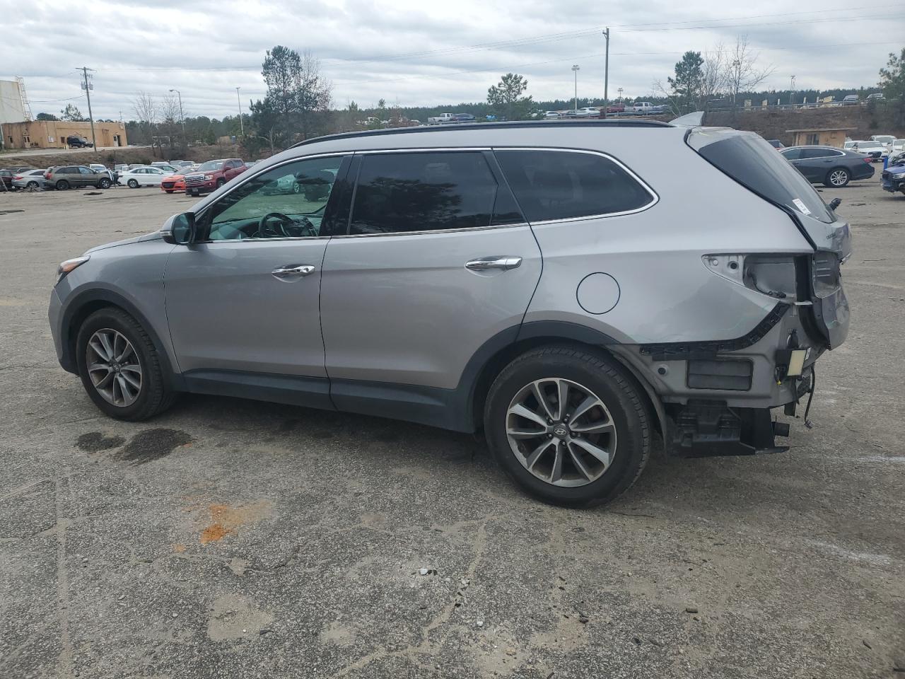 2017 Hyundai Santa Fe VIN KM8SNDHF6HU253219 Copart auction photo, rear end damage thumbnail 2