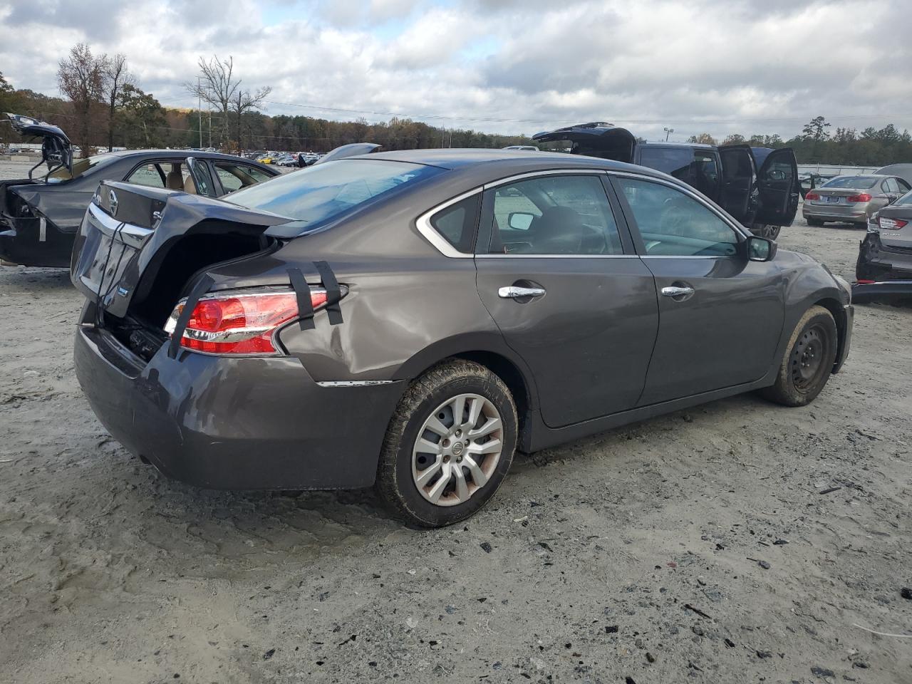 2014 Nissan Altima VIN 1N4AL3AP1EN378188 Copart auction photo, rear end damage thumbnail 3