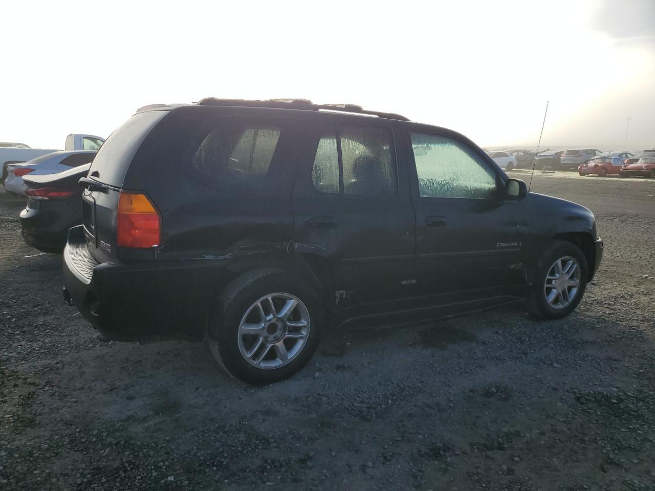2008 GMC Envoy VIN 1GKET63MX82167159 Copart auction photo, side / rear end damage thumbnail 3