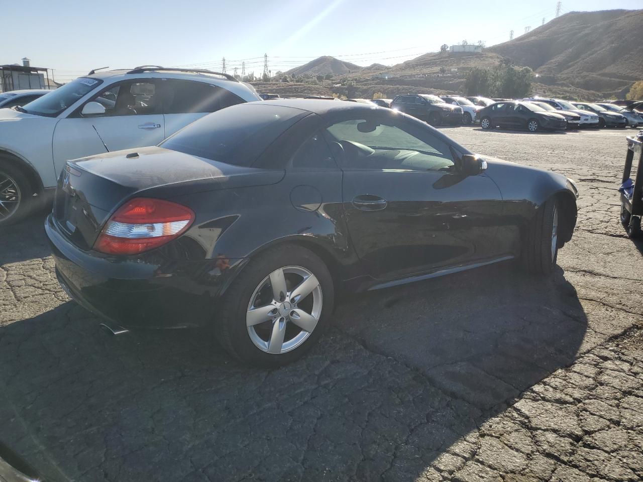2006 Mercedes-Benz SLK-klasse VIN WDBWK54F86F115935 Copart auction photo, front end damage thumbnail 3