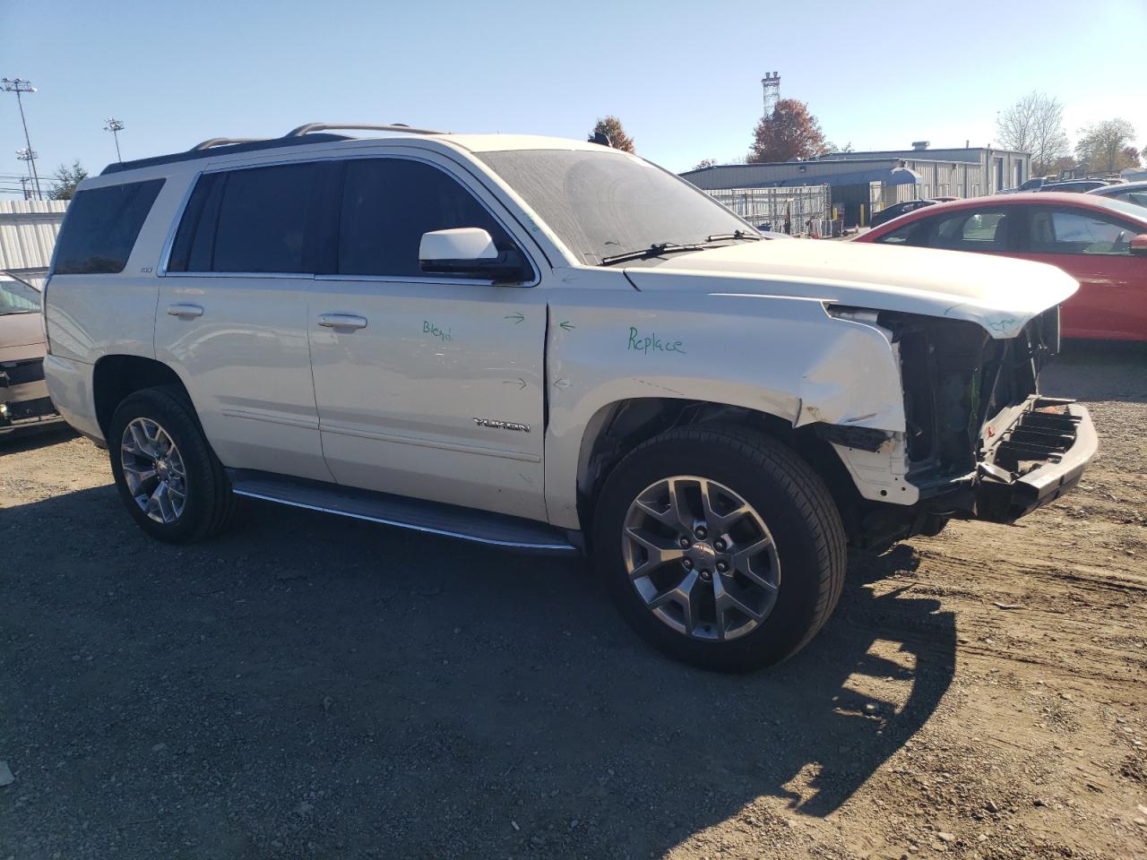 2015 GMC Yukon VIN 1GKS2BKCXFR308517 Copart auction photo, front end / minor dent/scratches damage thumbnail 4
