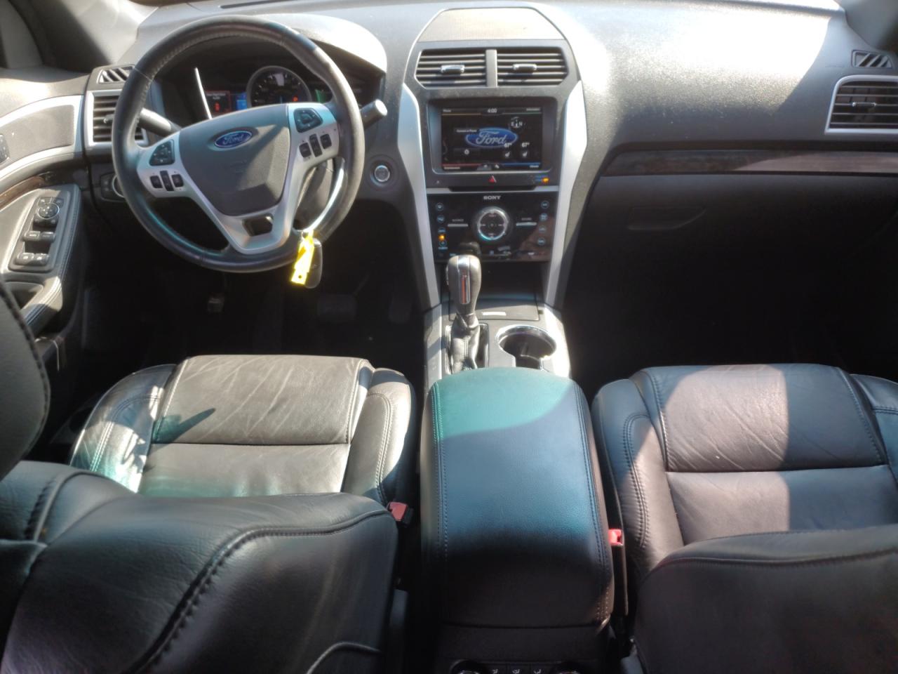 2015 Ford Explorer VIN 1FM5K8F86FGA04884 Copart auction photo, all over damage thumbnail 8
