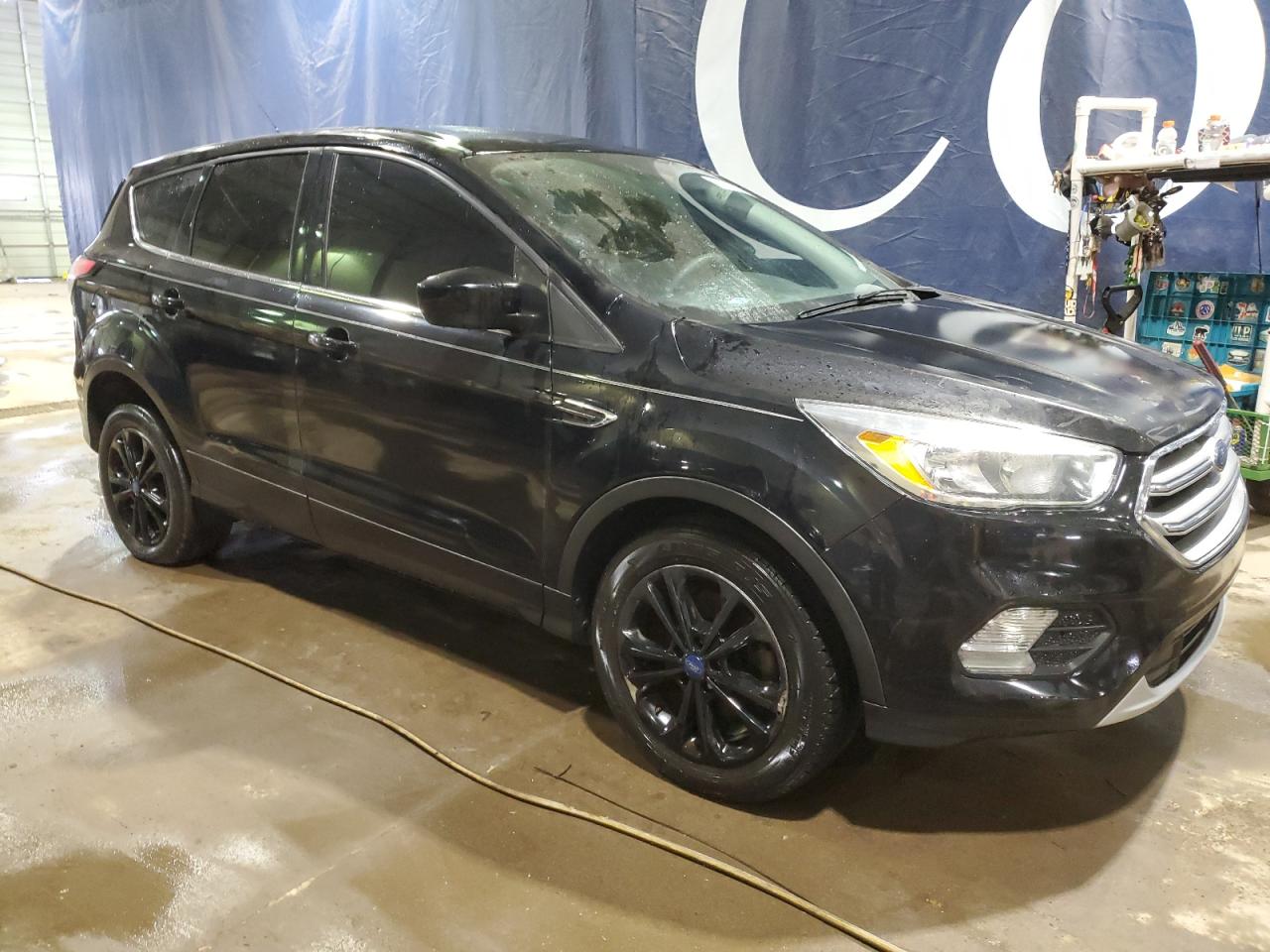 2017 Ford Escape VIN 1FMCU0GD5HUD51559 Copart auction photo, minor dent/scratches damage thumbnail 4