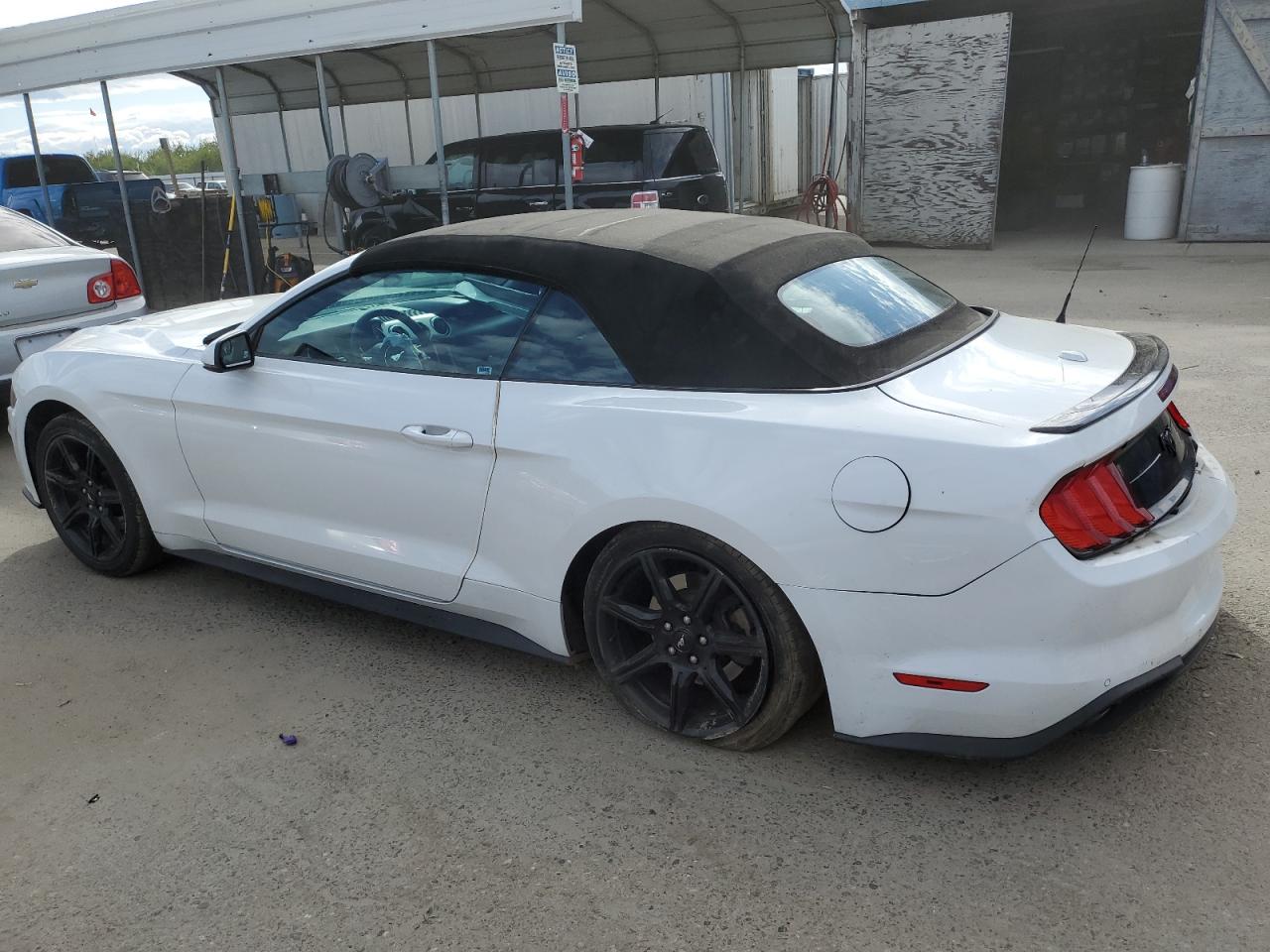 2018 Ford Mustang VIN 1FATP8UH6J5124498 Copart auction photo, undercarriage / side damage thumbnail 2
