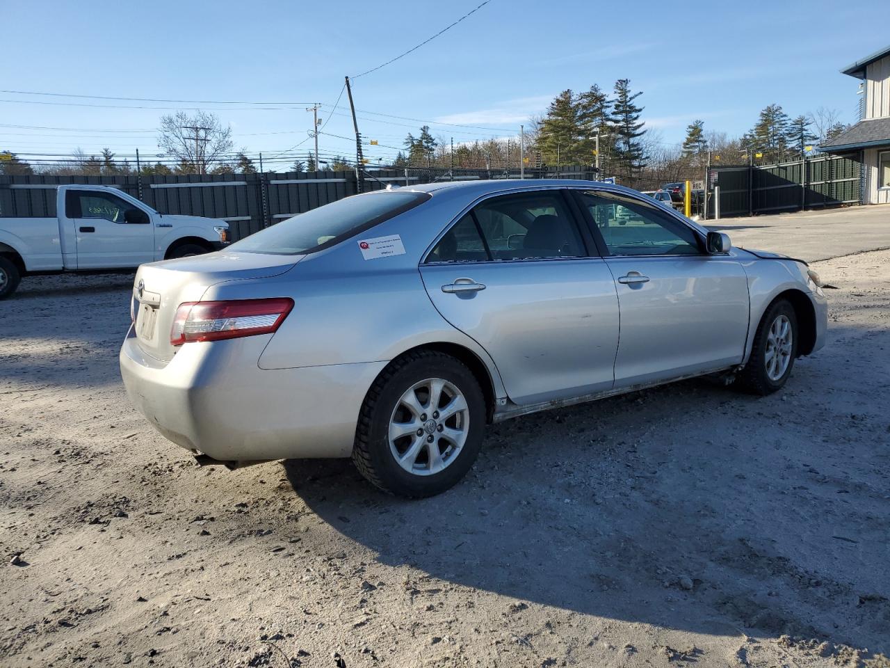 2011 Toyota Camry VIN 4T4BF3EK5BR135734 Copart auction photo, front end / minor dent/scratches damage thumbnail 3