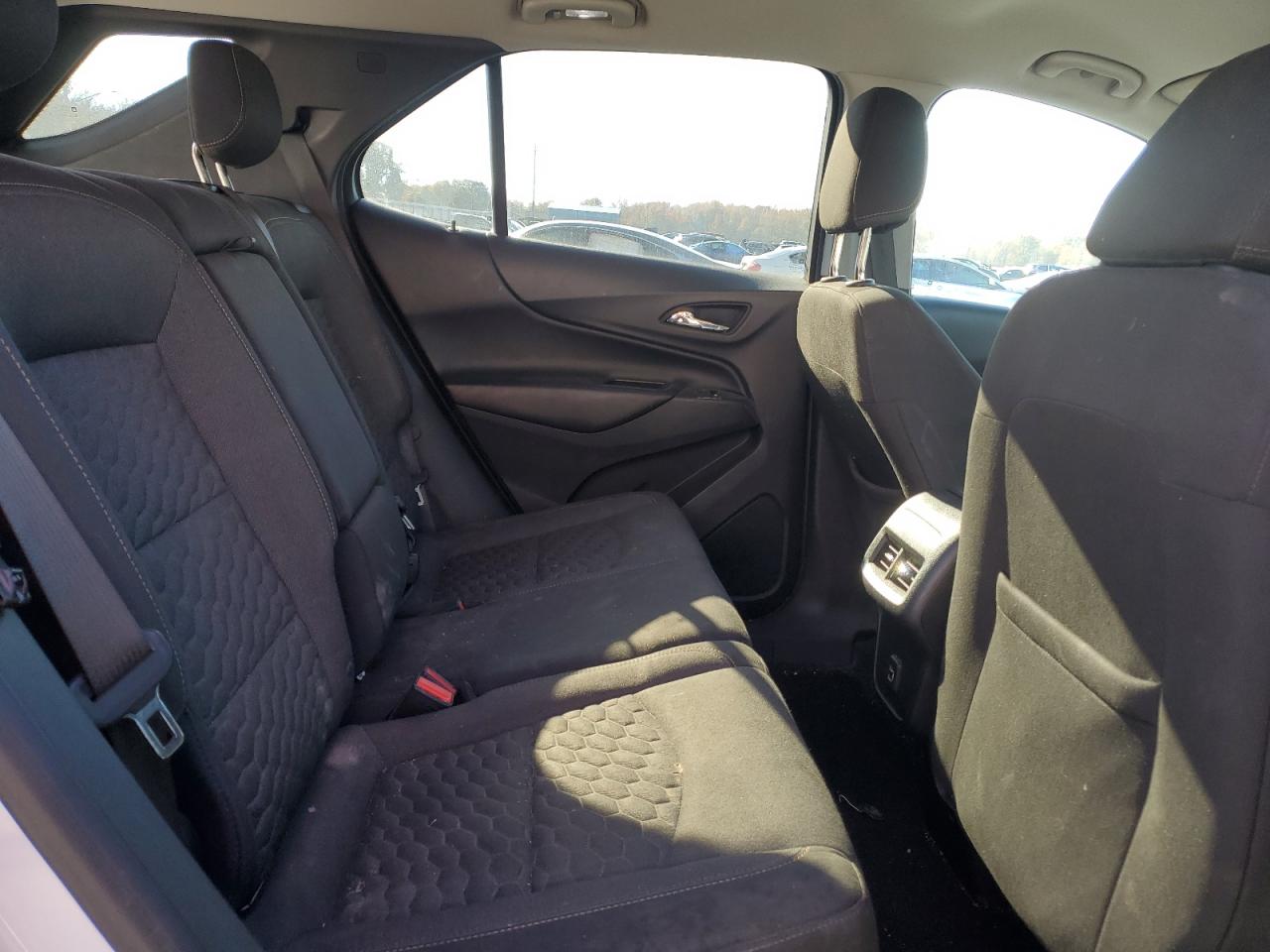 2019 Chevrolet Equinox VIN 3GNAXJEV4KS595383 Copart auction photo, front end damage thumbnail 10
