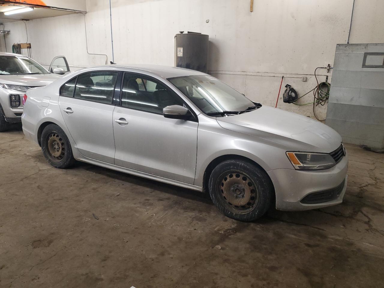 2014 Volkswagen Jetta VIN 3VWD17AJ8EM281075 Copart auction photo, front end damage thumbnail 4