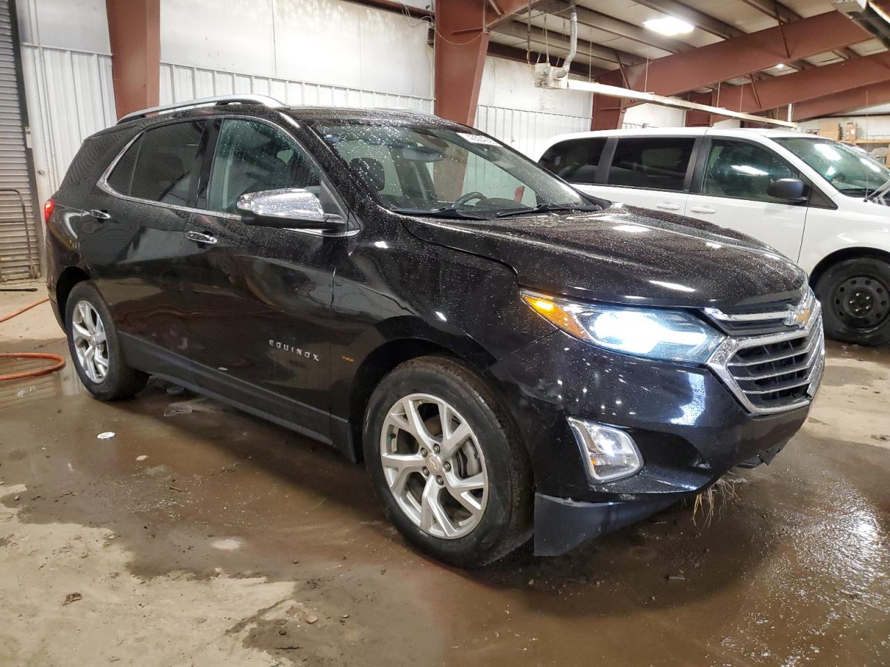 2018 Chevrolet Equinox VIN 2GNAXMEV9J6343014 Copart auction photo, front end / undercarriage damage thumbnail 4