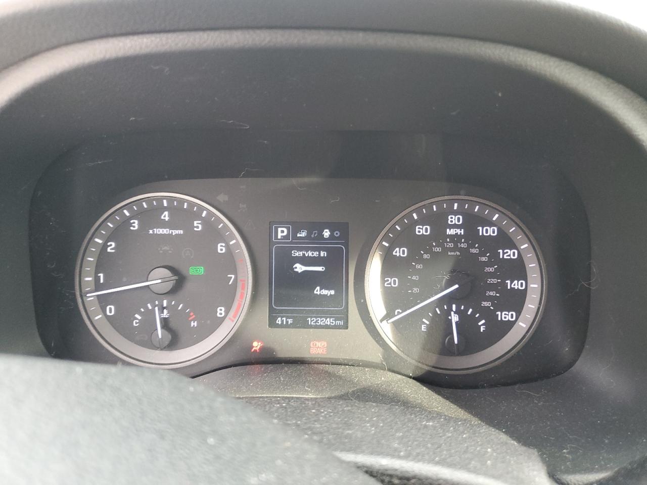 2018 Hyundai Tucson VIN KM8J3CA41JU683038 Copart auction photo, front end / side damage thumbnail 9