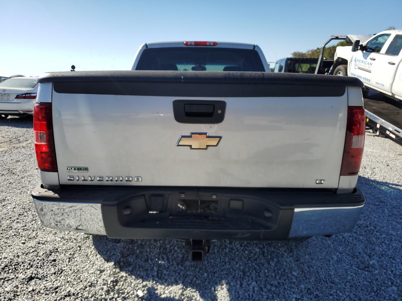 2011 Chevrolet Silverado VIN 1GCRCSE06BZ235388 Copart auction photo, front end / minor dent/scratches damage thumbnail 6