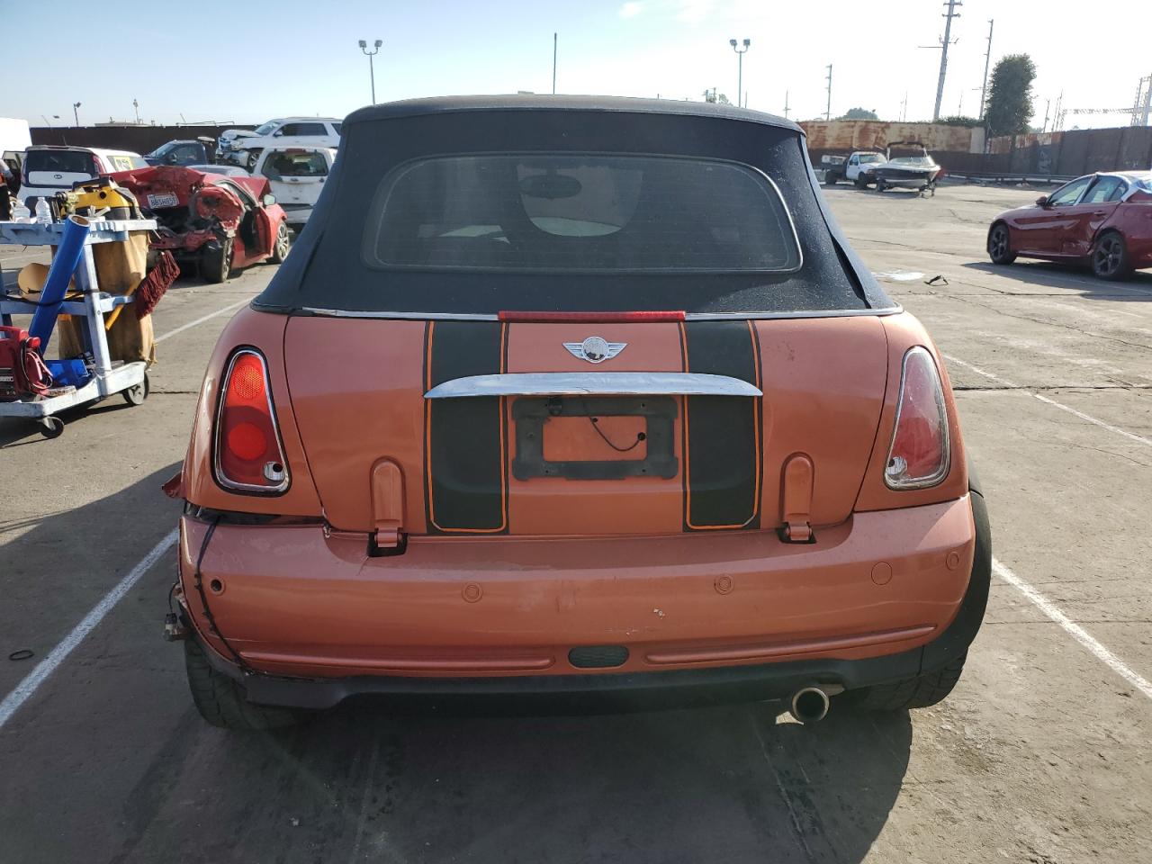 2005 MINI Cooper VIN WMWRF33475TG10411 Copart auction photo, rear end damage thumbnail 6