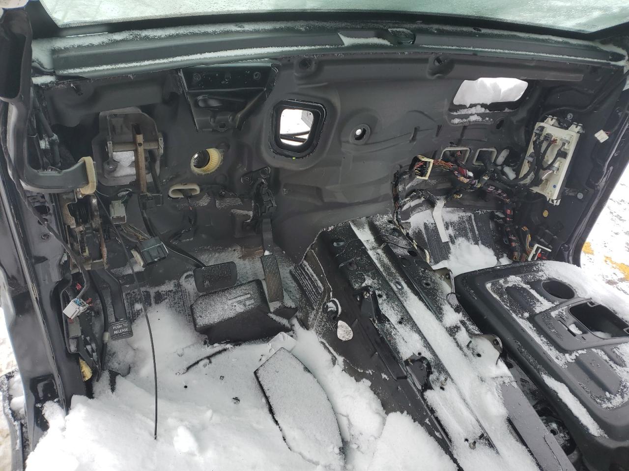 2021 Jeep Grand Cherokee VIN 1C4RJFAG0MC677816 Copart auction photo, stripped damage thumbnail 8