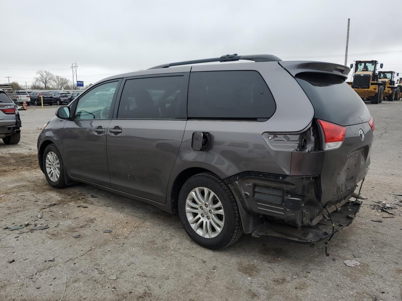 2014 Toyota Sienna VIN 5TDYK3DC5ES490555 Copart auction photo, hail / rear end damage thumbnail 2