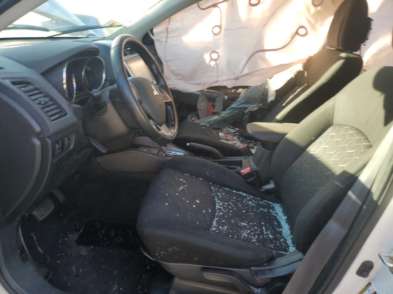 2021 Mitsubishi Outlander VIN JA4ARUAUXMU020283 Copart auction photo, side / rear end damage thumbnail 7