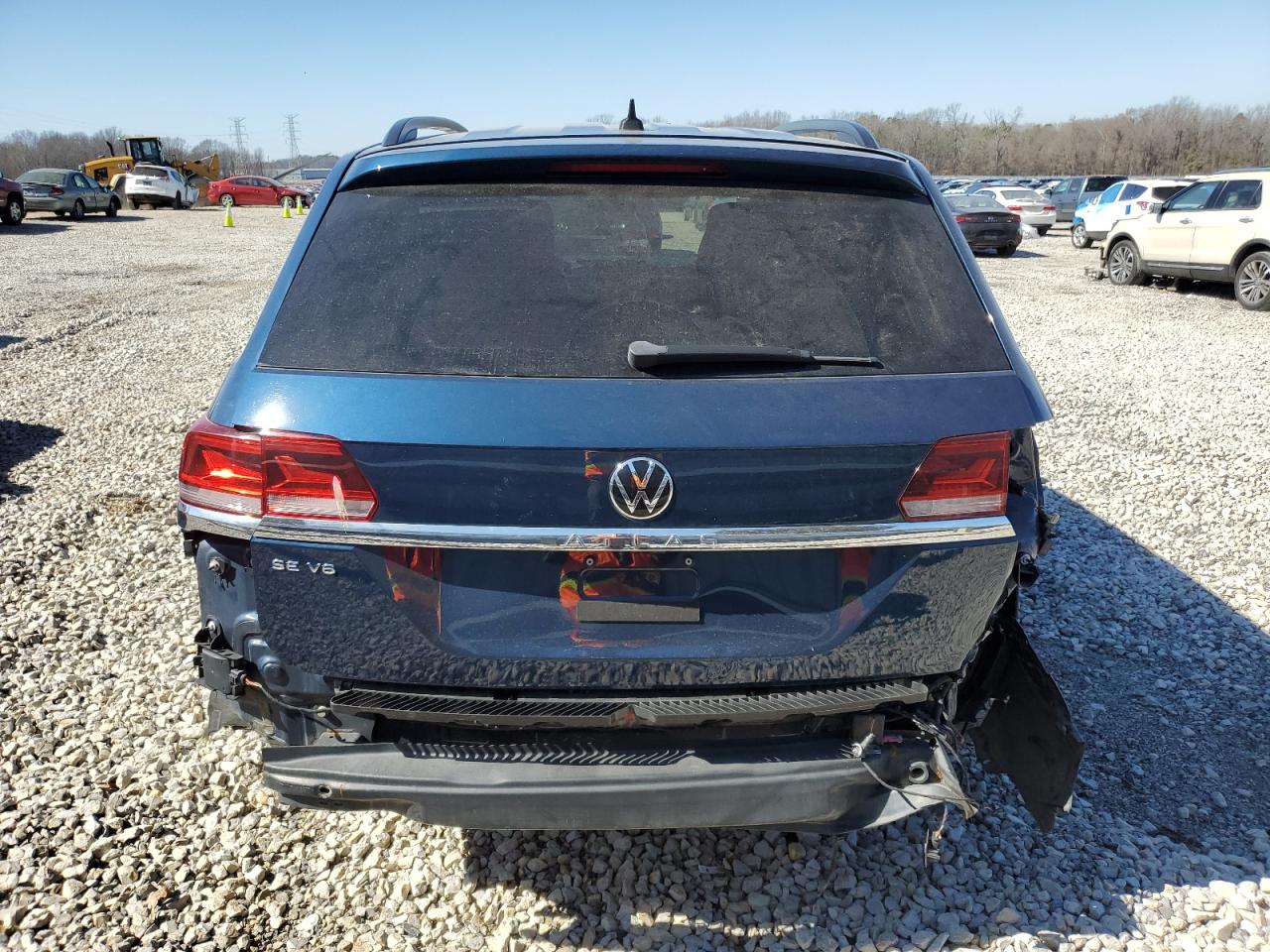 2021 Volkswagen Atlas VIN 1V2WR2CA4MC543287 Copart auction photo, rear end / front end damage thumbnail 6