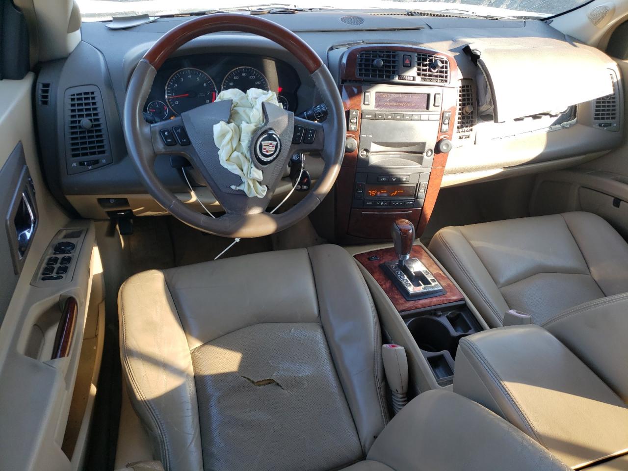 2006 Cadillac SRX VIN 1GYEE637060184345 Copart auction photo, front end / side damage thumbnail 8
