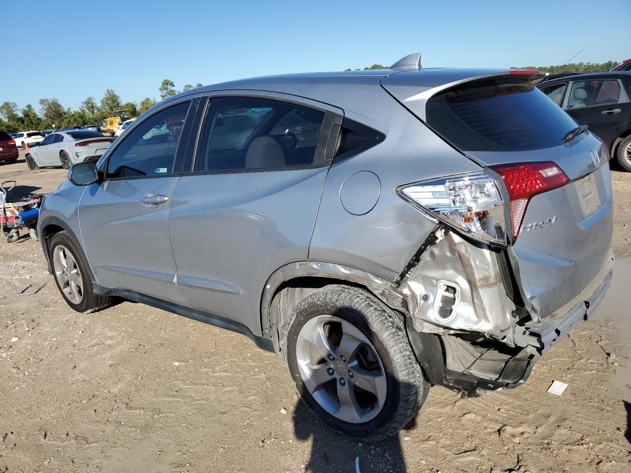 2018 Honda HR-V VIN 3CZRU5H33JM722353 Copart auction photo, rear end damage thumbnail 2