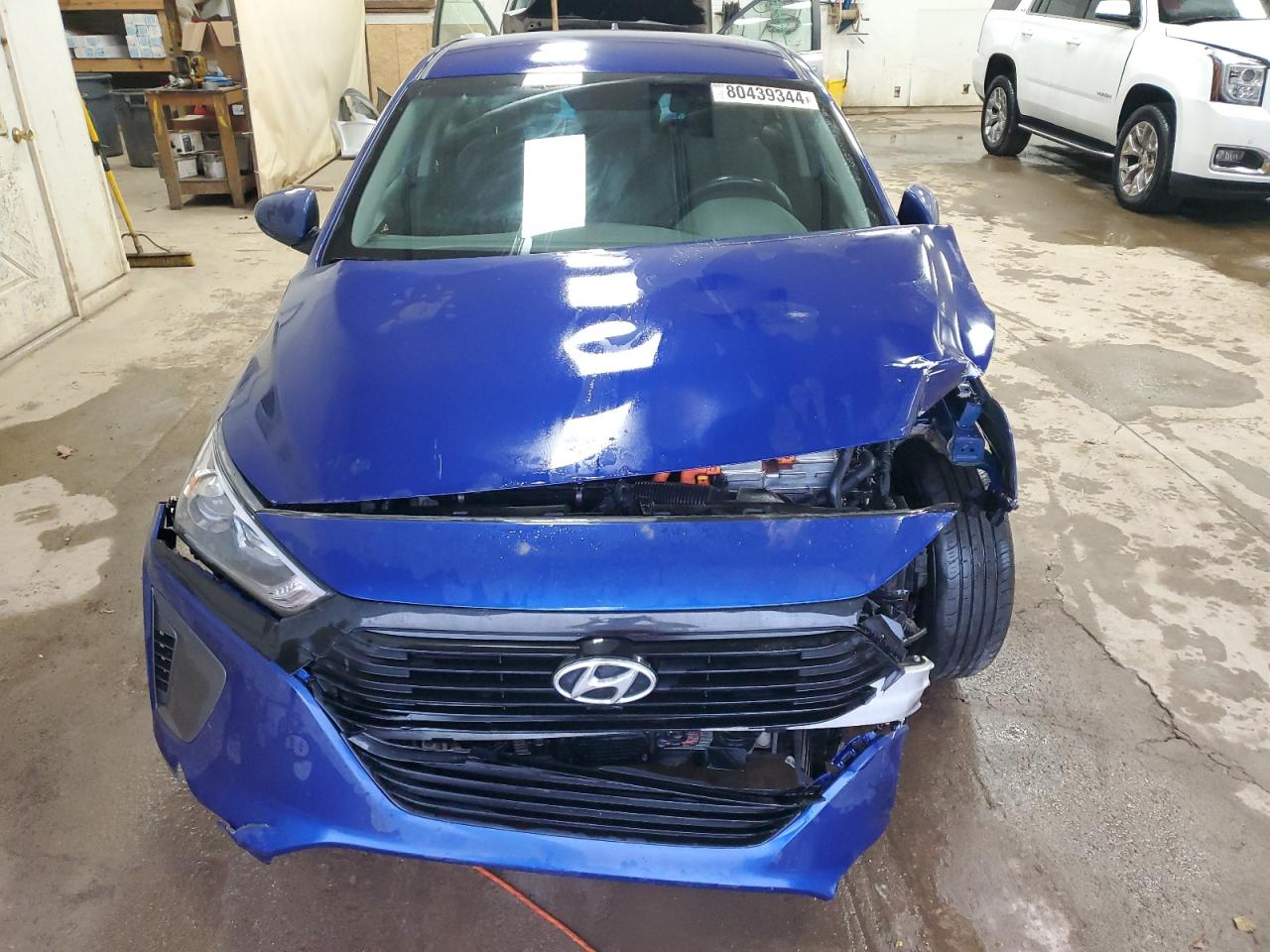 2019 Hyundai IONIQ VIN KMHC65LC8KU143865 Copart auction photo, front end / side damage thumbnail 5
