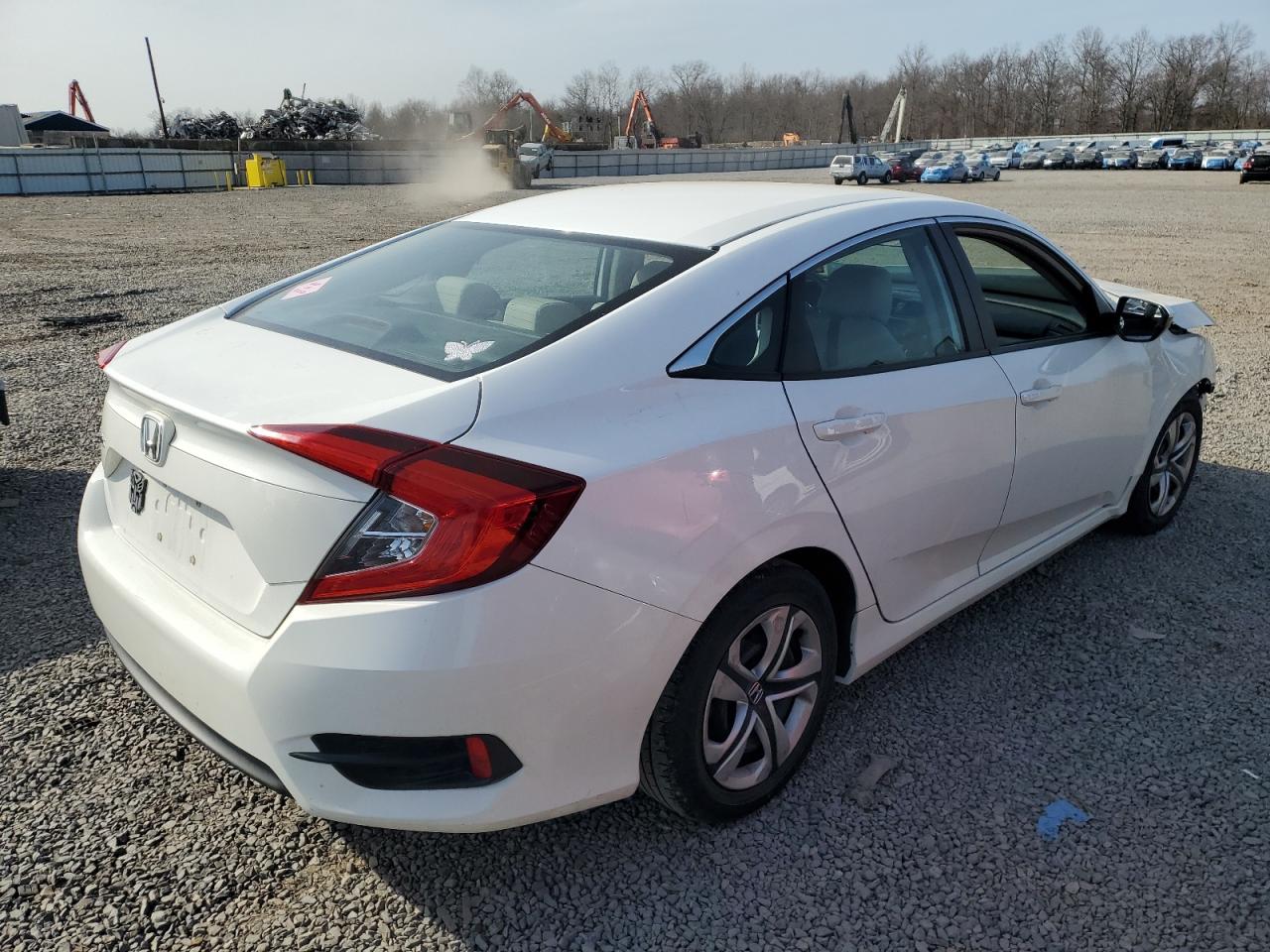 2017 Honda Civic VIN 19XFC2F5XHE230843 Copart auction photo, front end damage thumbnail 3