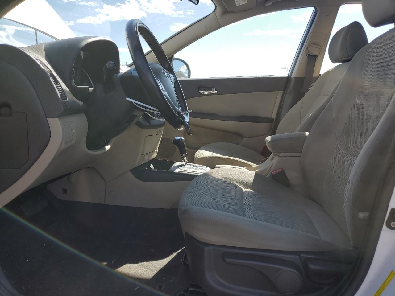 2010 Hyundai Elantra VIN KMHDC8AE3AU084290 Copart auction photo, side damage thumbnail 7