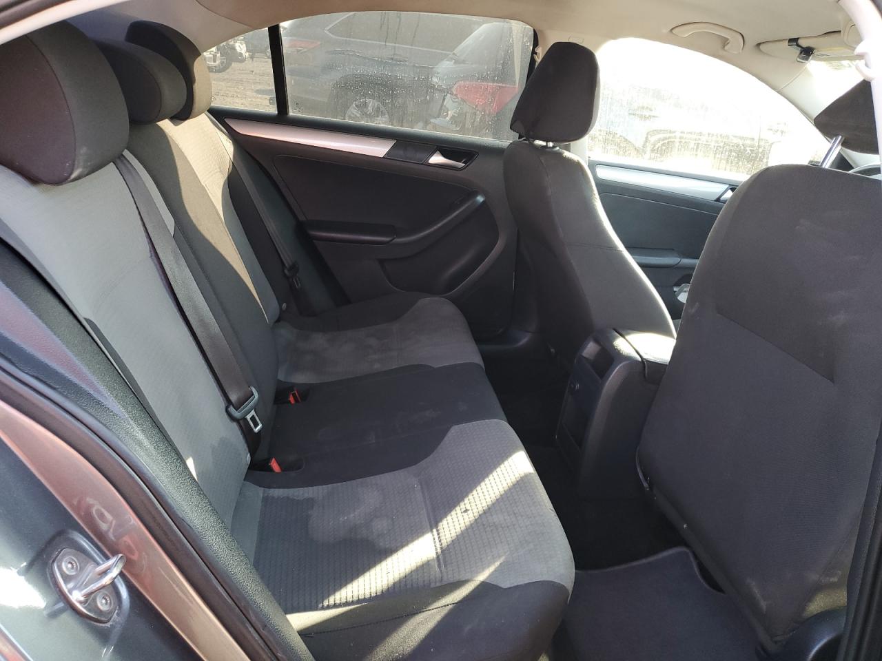 2017 Volkswagen Jetta VIN 3VW2B7AJ4HM324674 Copart auction photo, front end damage thumbnail 10