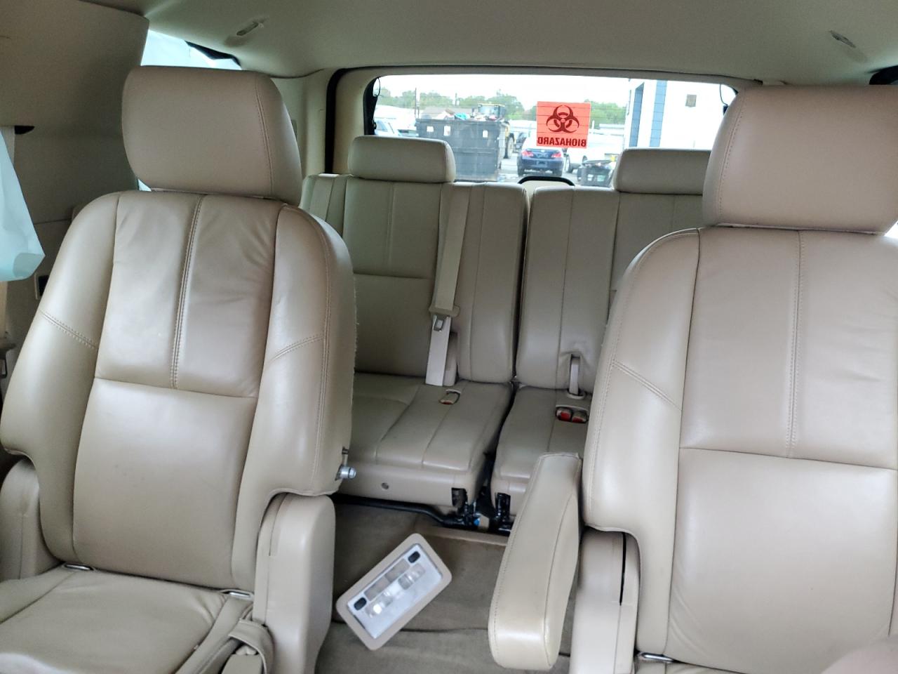 2014 Chevrolet Tahoe VIN 1GNSCBE09ER218937 Copart auction photo, front end / side damage thumbnail 10