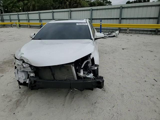 2016 Toyota Camry VIN 4T1BF1FK2GU552569 Copart auction photo, front end / minor dent/scratches damage thumbnail 11