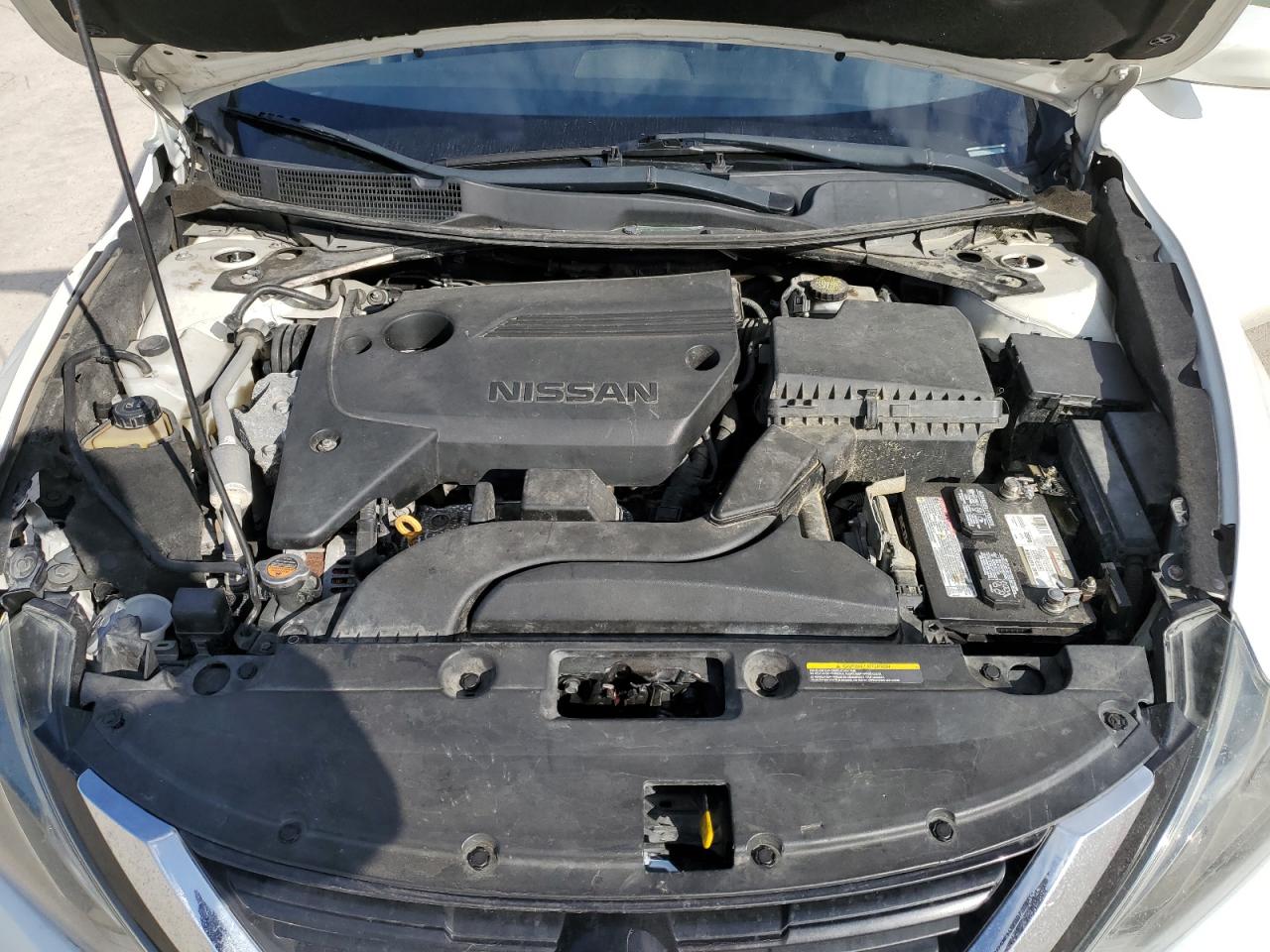 2018 Nissan Altima VIN 1N4AL3AP3JC120695 Copart auction photo, side / front end damage thumbnail 11