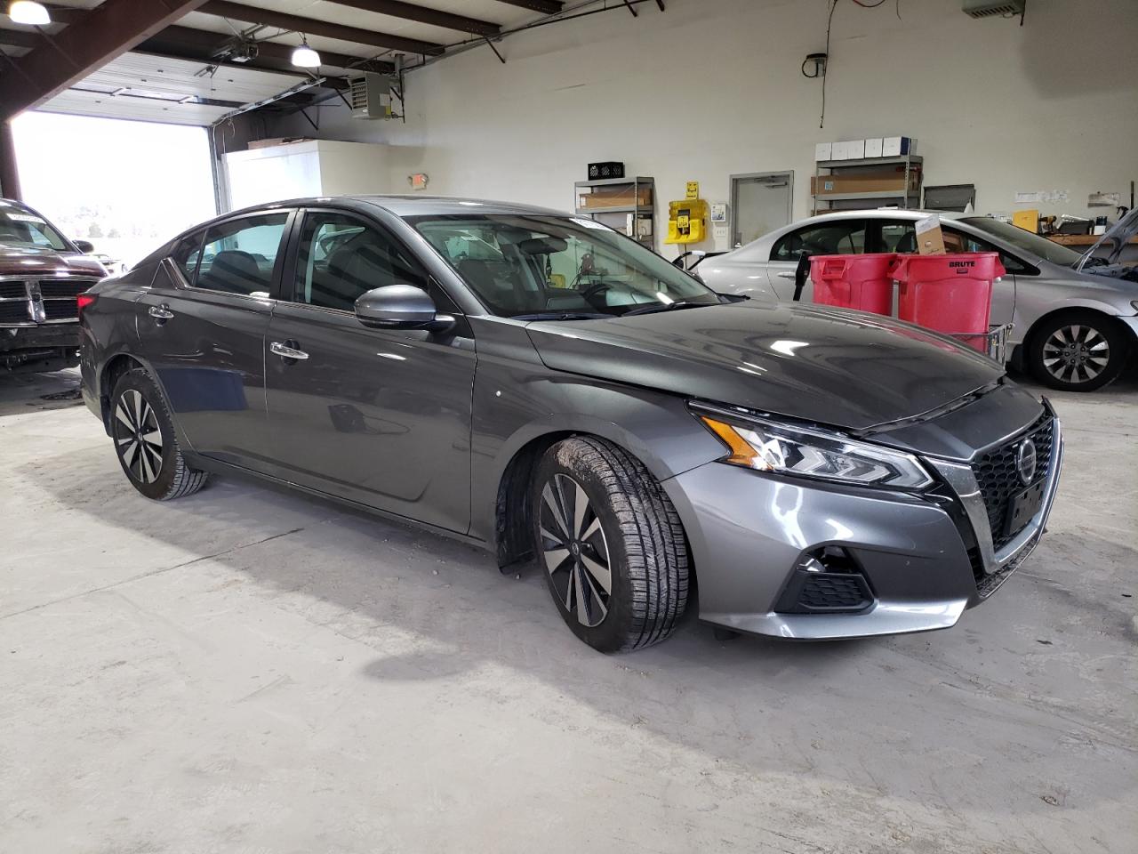 2021 Nissan Altima VIN 1N4BL4DV3MN301843 Copart auction photo, front end damage thumbnail 4